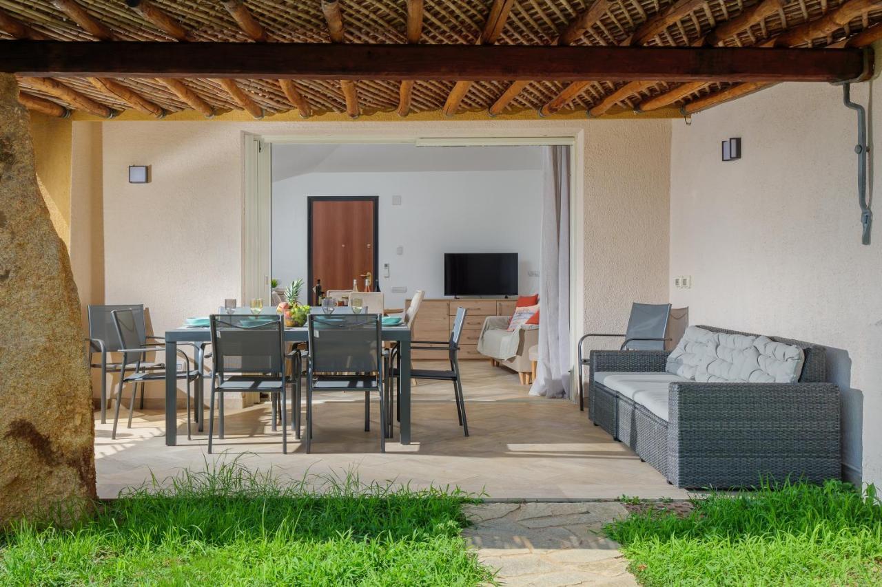Villetta D'Arancia - Sherdenia Luxury Apartments Маринела Екстериор снимка