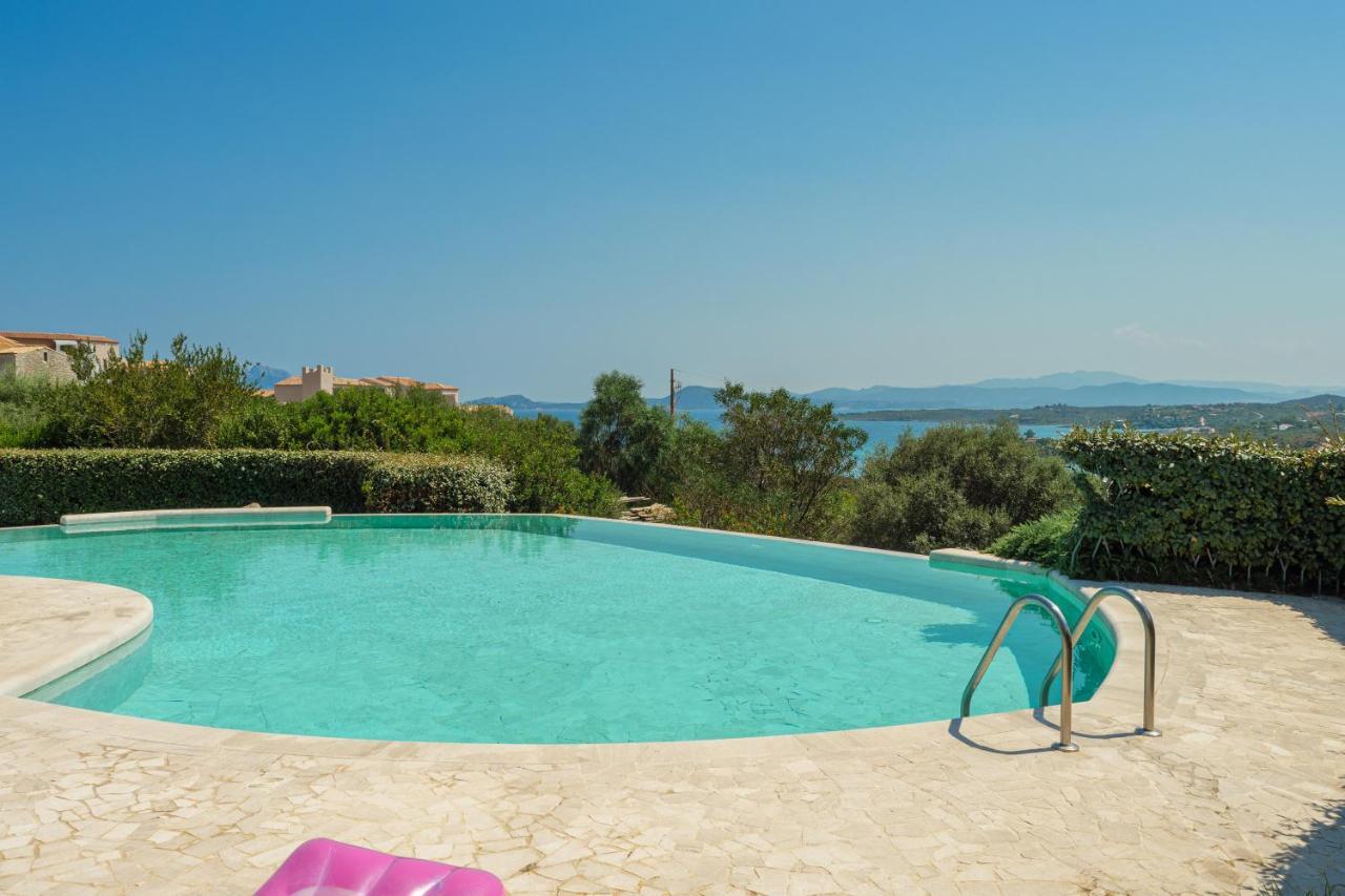 Villetta D'Arancia - Sherdenia Luxury Apartments Маринела Екстериор снимка