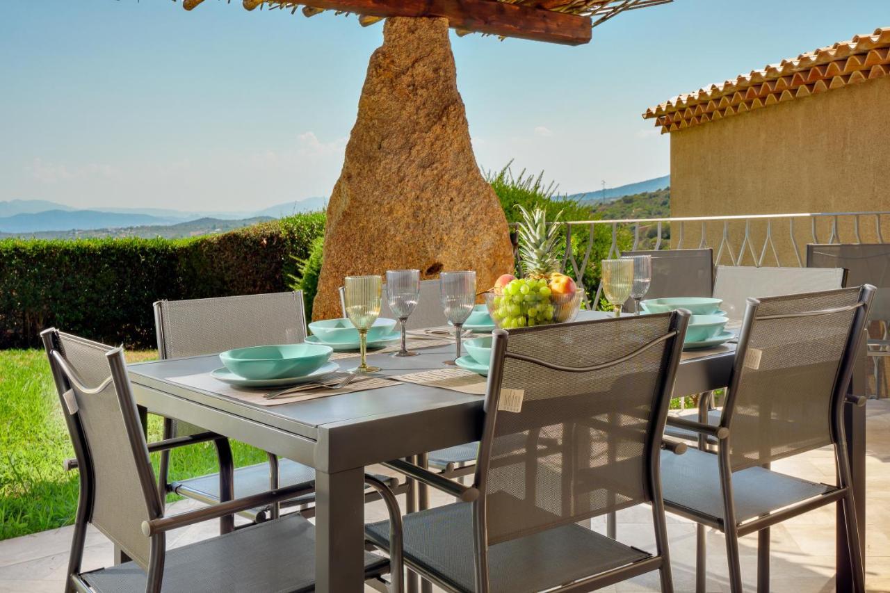 Villetta D'Arancia - Sherdenia Luxury Apartments Маринела Екстериор снимка